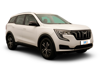 Mahindra XUV700-img
